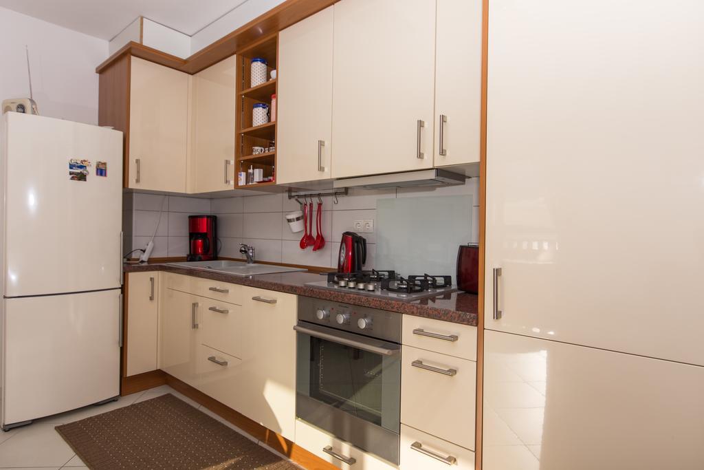 Apartment Angie Trogir Bagian luar foto